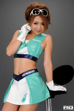 艳满杏花村